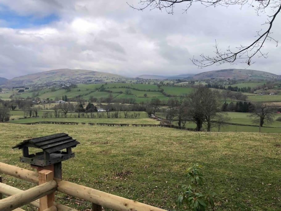 Llanrhaeadr-ym-Mochnant The Retreat 빌라 외부 사진