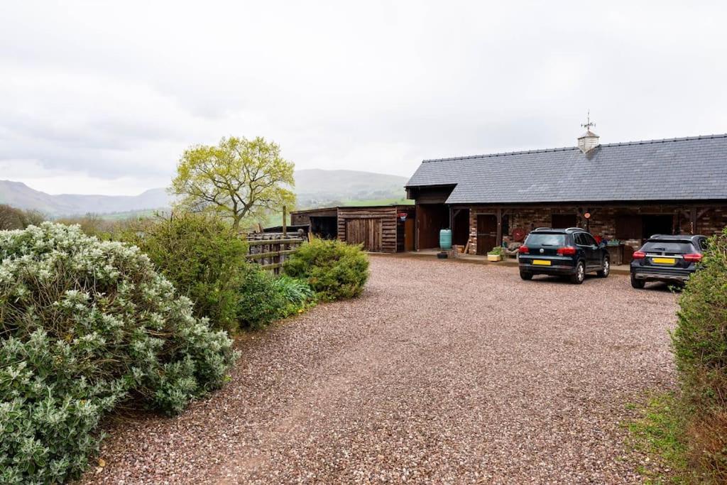 Llanrhaeadr-ym-Mochnant The Retreat 빌라 외부 사진
